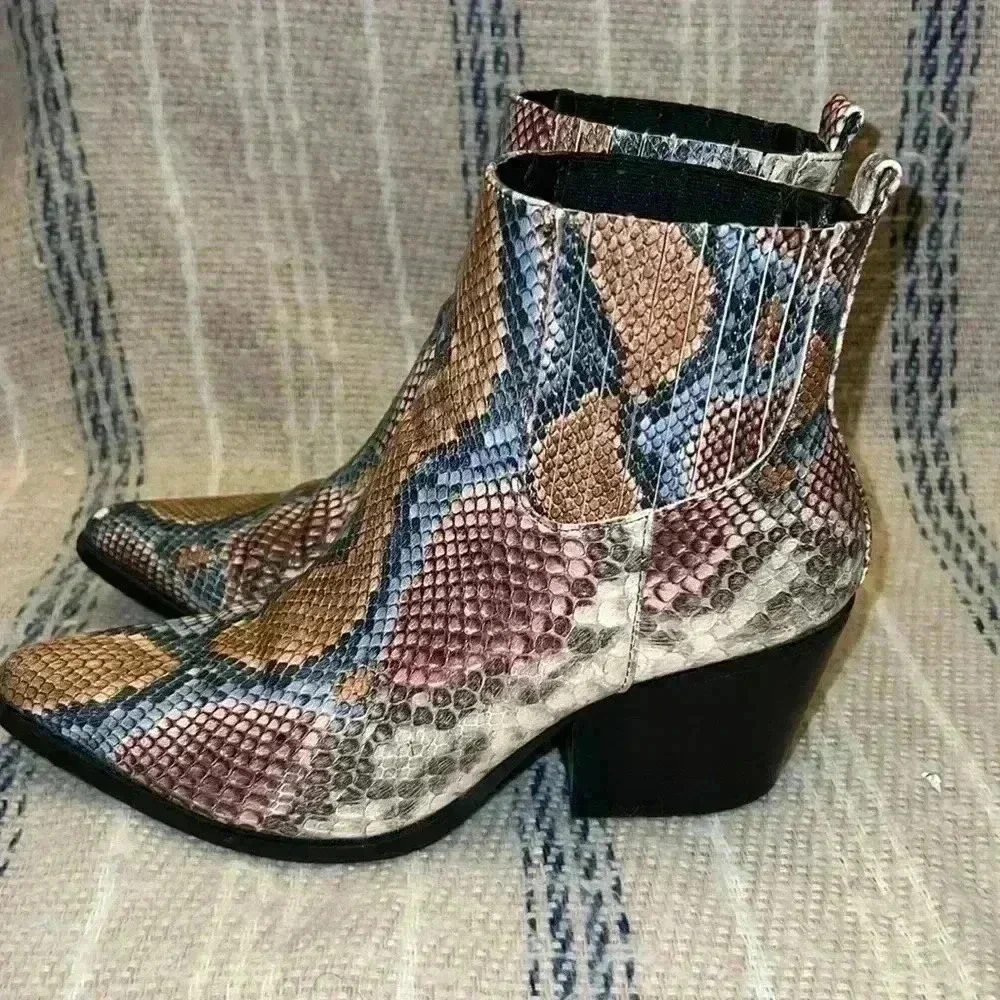 A Rider Girl Snake Print Ankle Boots - Picture 2 of 8